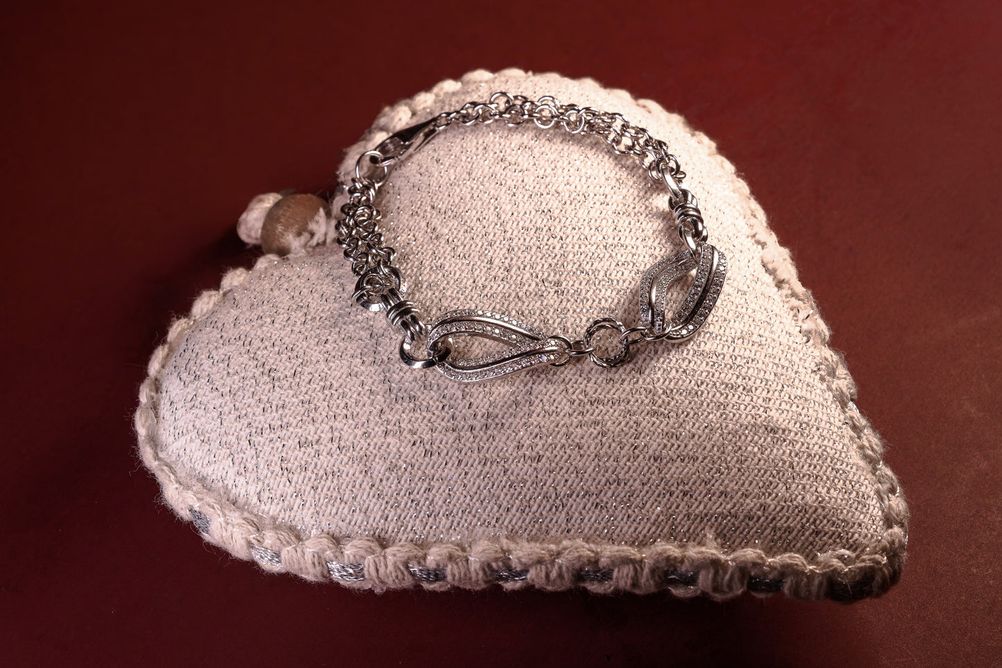Bangles/Bracelets