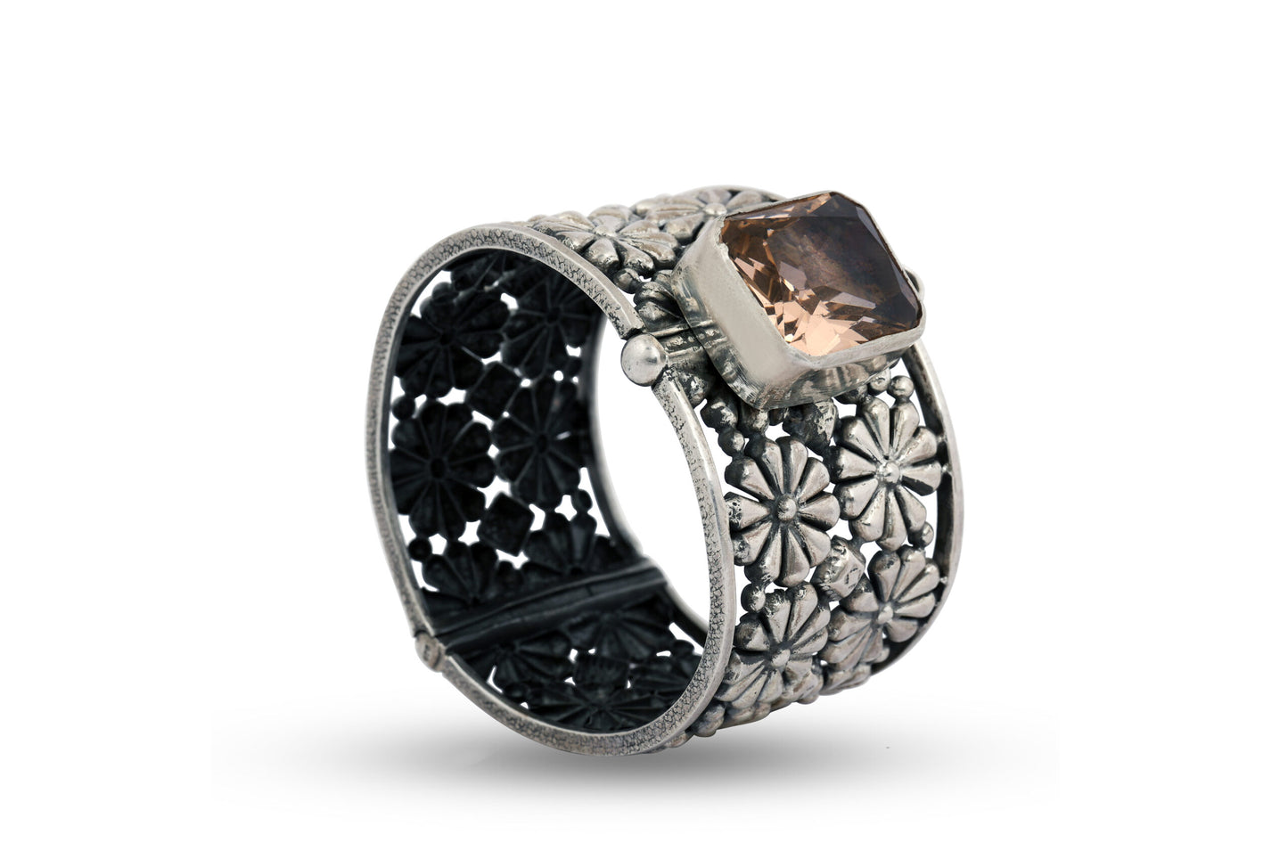 Silver Kada with Copper Stone image 2
