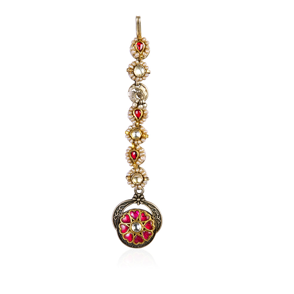 Women's Gold Finish Maang Tikka with Kundan and Pearl Details