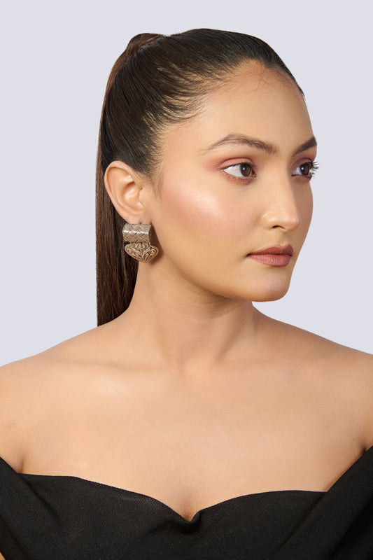 Oxidized Silver Woven Top Heart-Shaped Stud Earrings