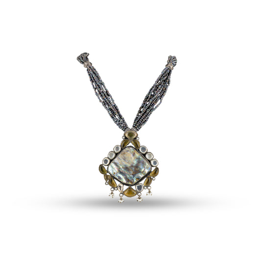 Mother of Pearl Pendant 925 silver Black Beads Necklace