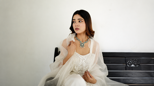 The Beauty of 925 Sterling Silver: Why It’s a Jewellery Box Essential
