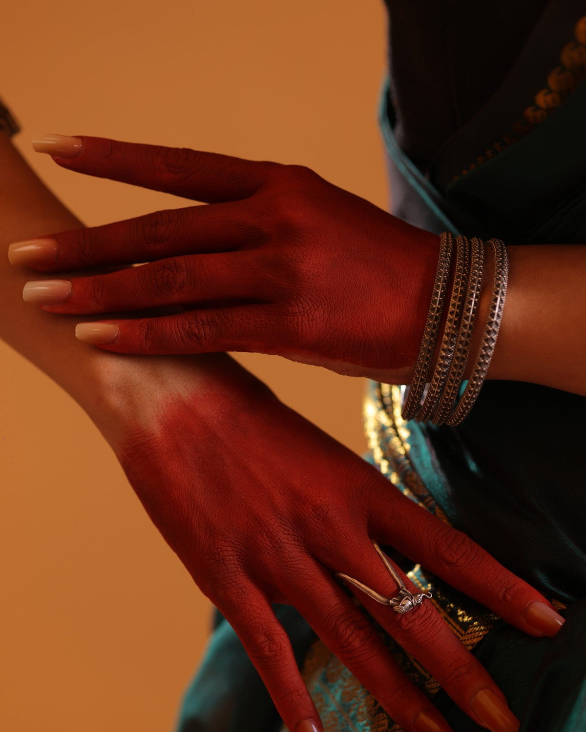 925 Silver Granulated Bangle Set