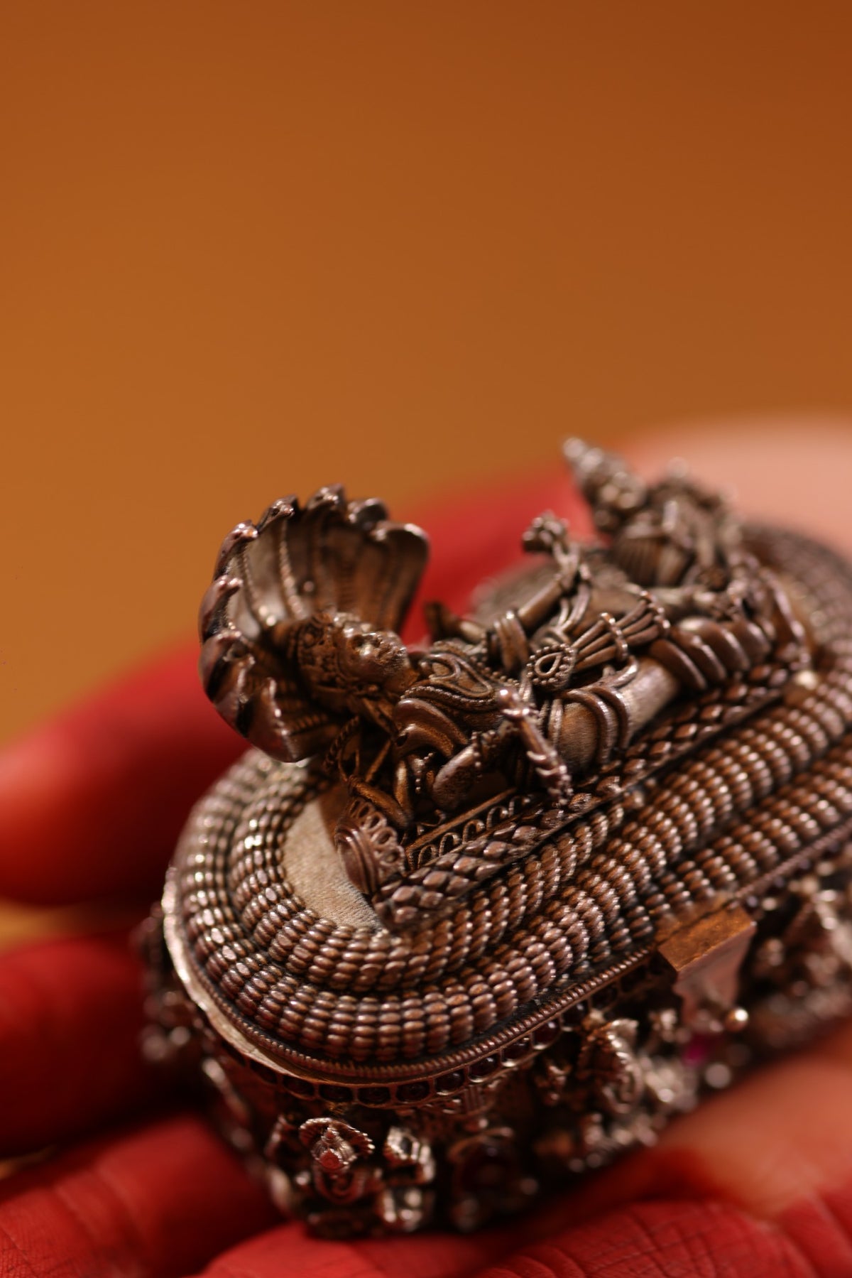 92.5 Silver Vishnu Anantashayana Sindoor Daani