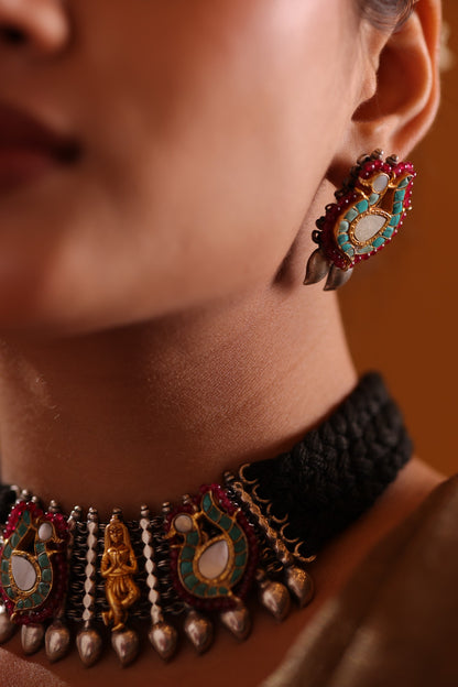 92.5 Silver Deity Peacock Thread Choker Set