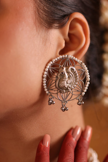 92.5 Silver Peacock Lattice Pearl Stud Earrings