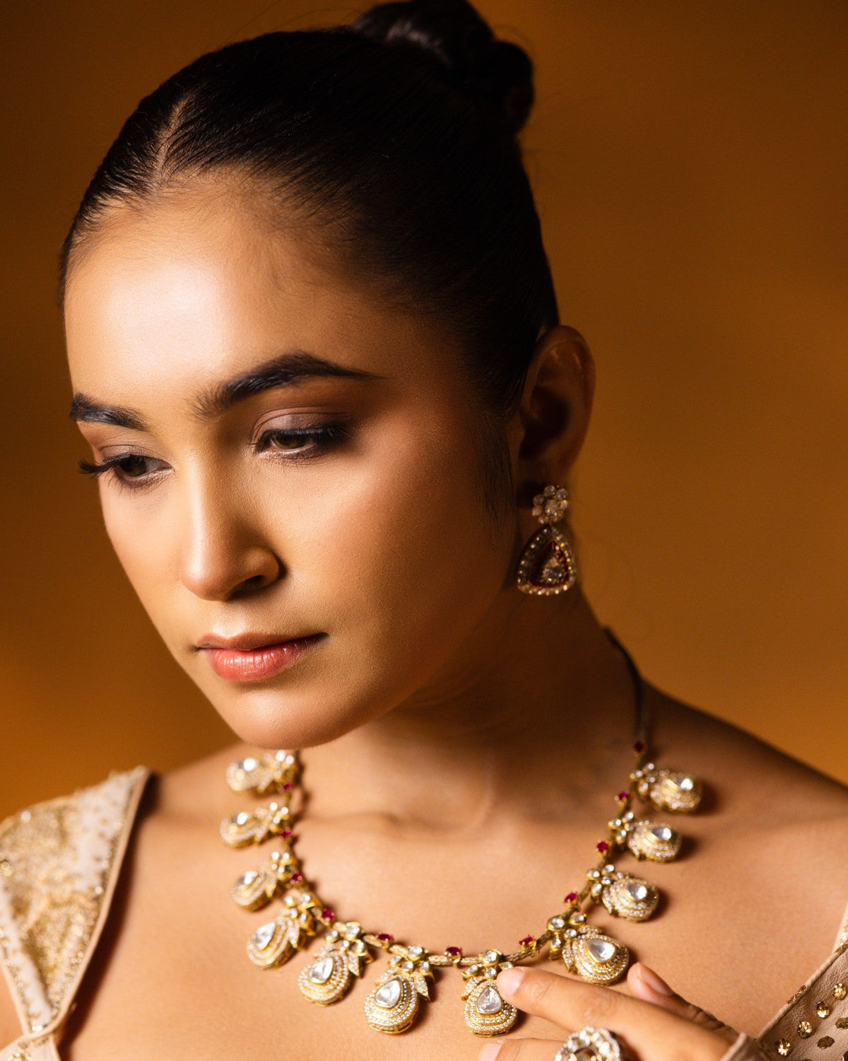 92.5 KUMUD EARRING & NECKLACE SET
