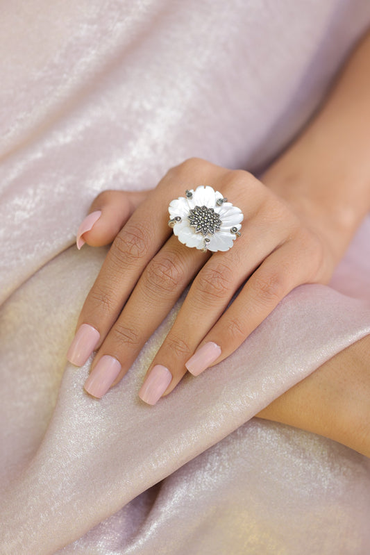 925 Radiant Allure Ring
