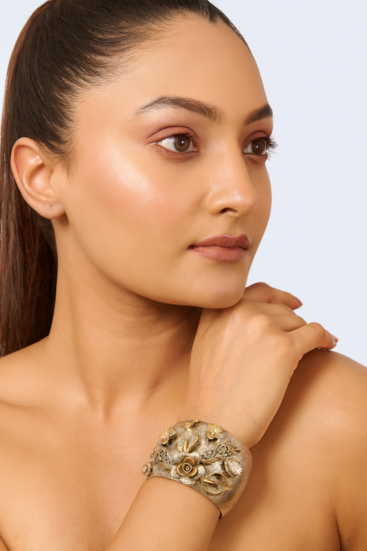 92.5 Two Tone Floral Embossed Bangle