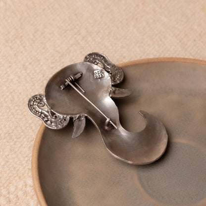 925 Timeless Grace Broche