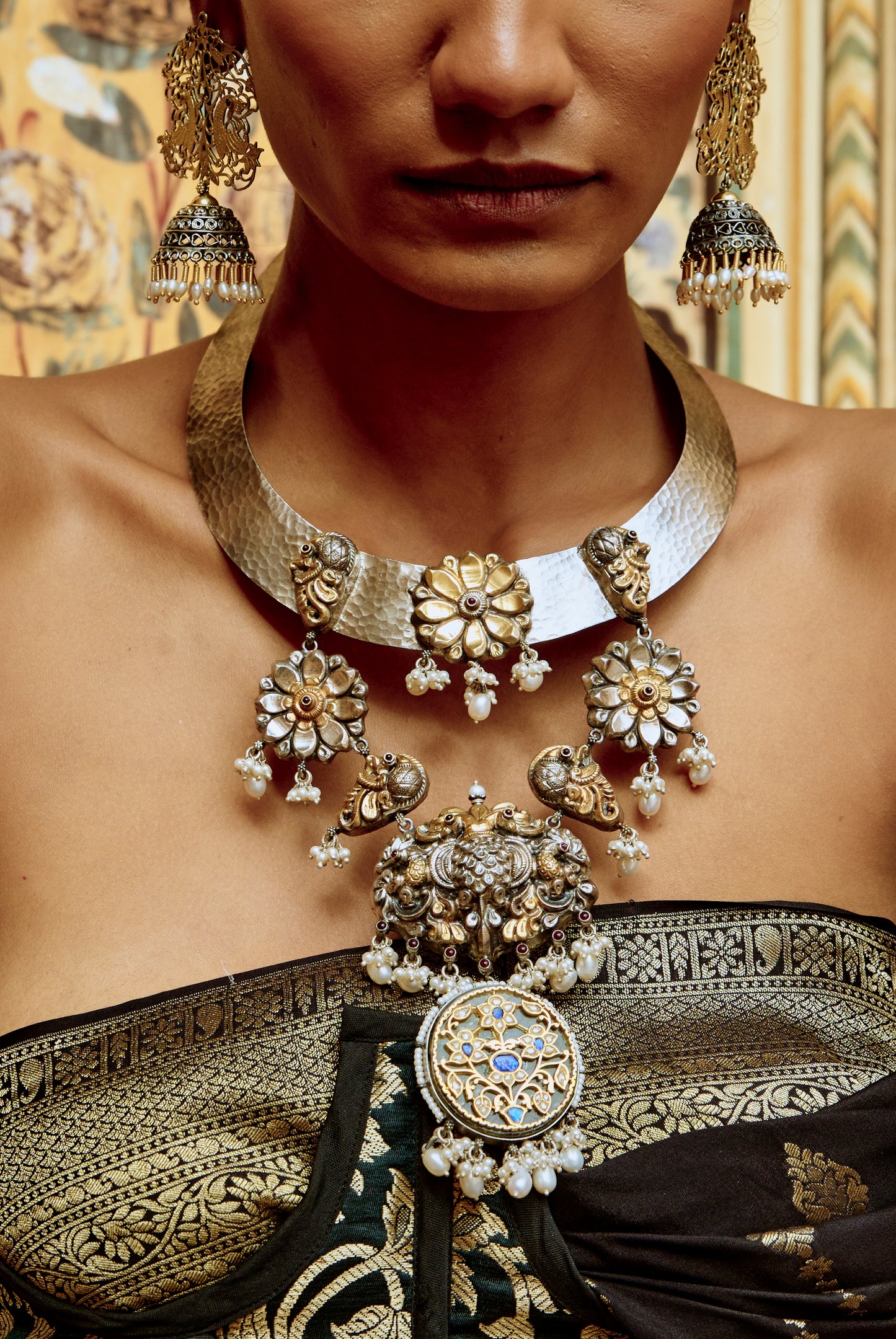 Temple Etched 925 silver Choker Set