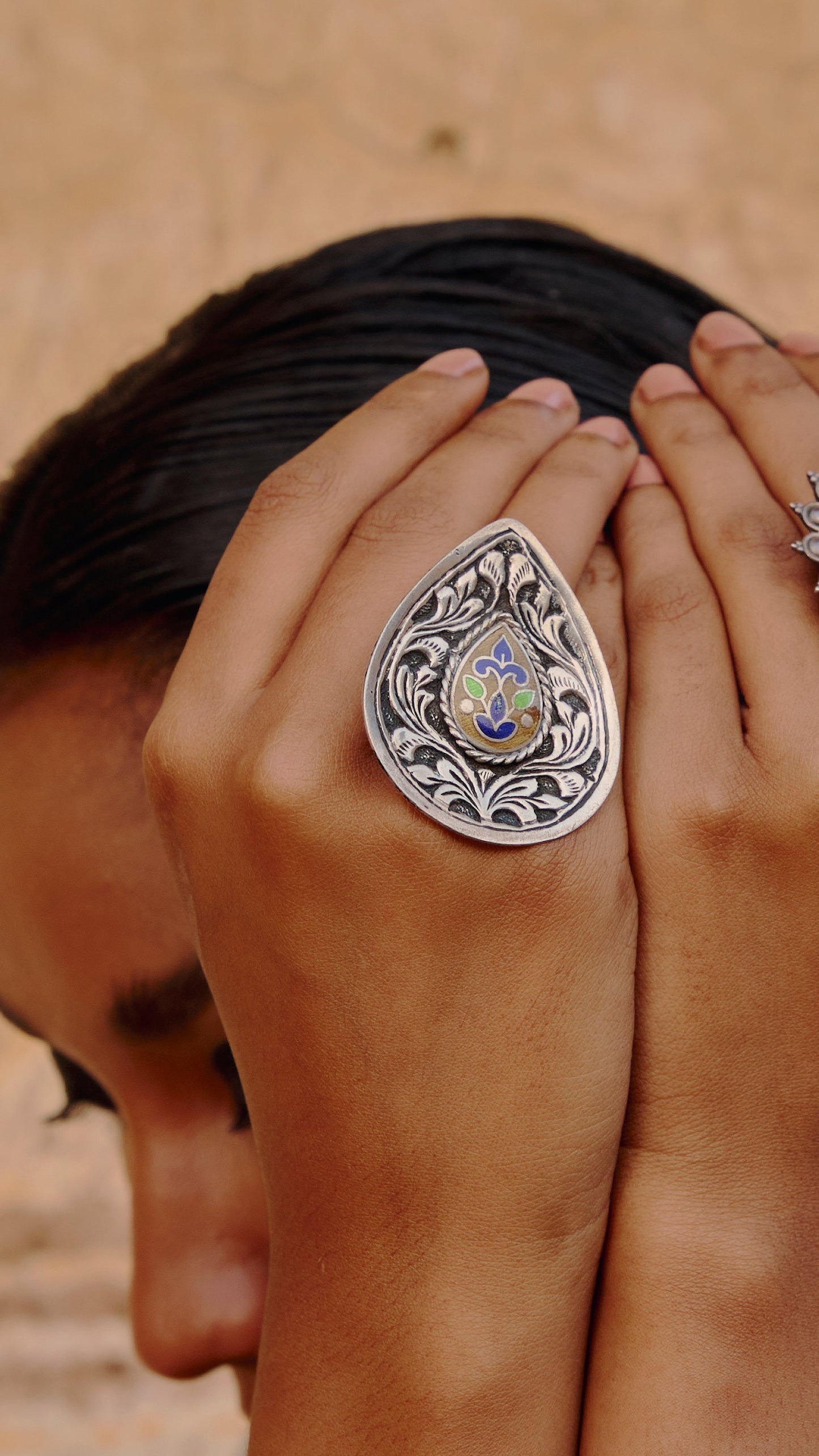 Teardrop Enamel Ring in 925 Silver Floral Design