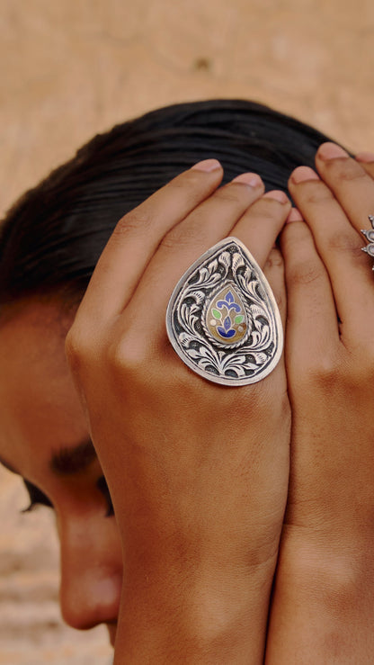 Teardrop Enamel Ring in 925 Silver Floral Design