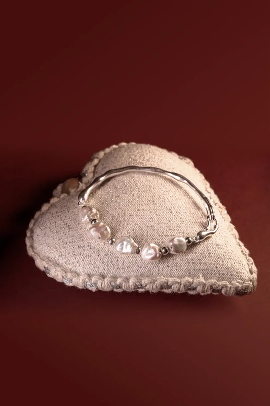 Bangles/Bracelets