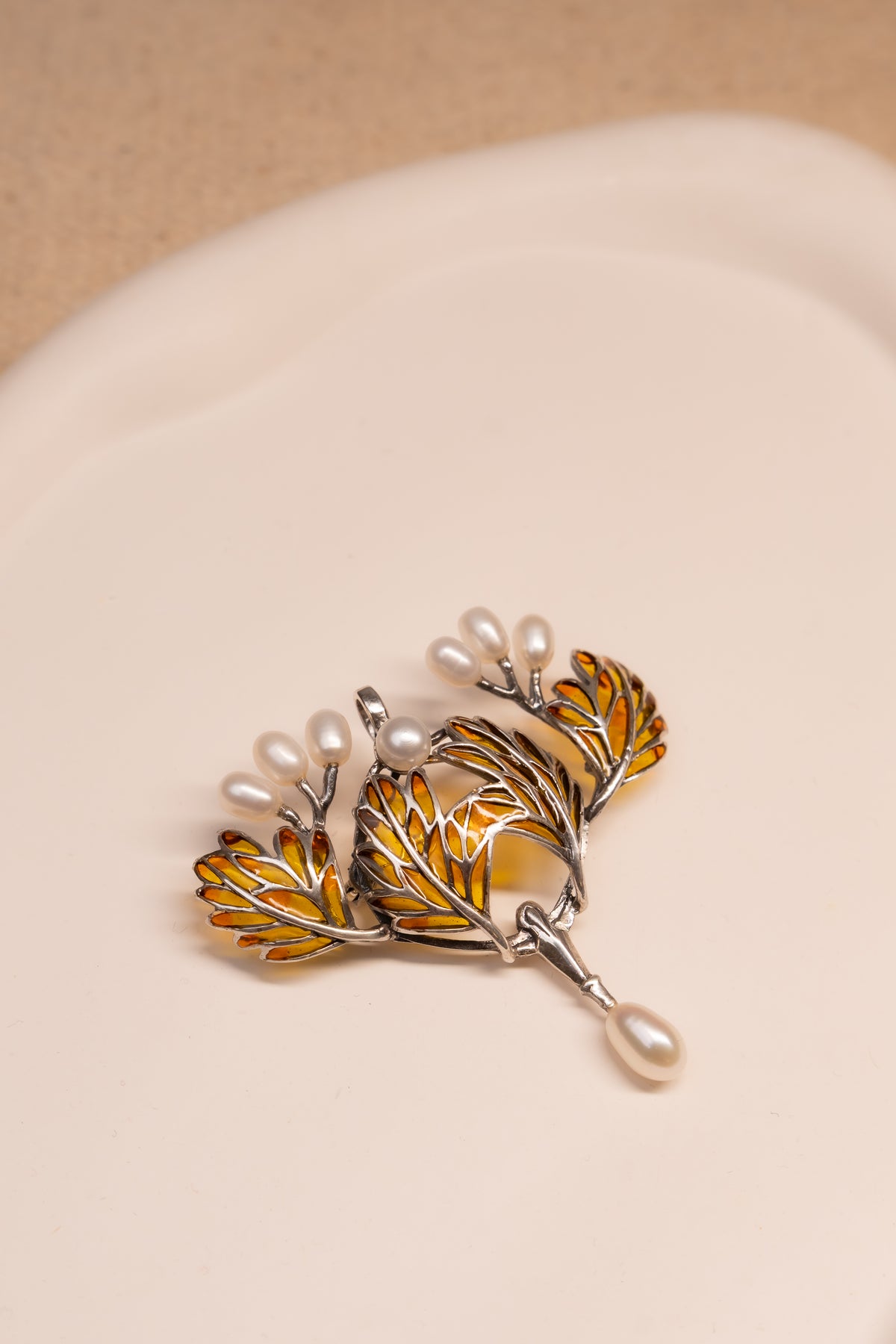 925 Heritage Grace Brooch