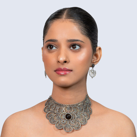Floral Filigree Choker 925 silver with Black Stone Necklace