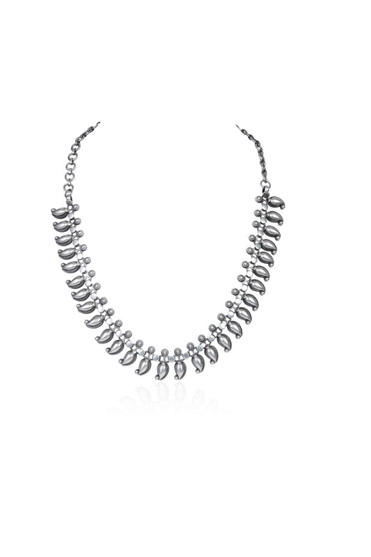 Polished Silver Paisley Design Necklace