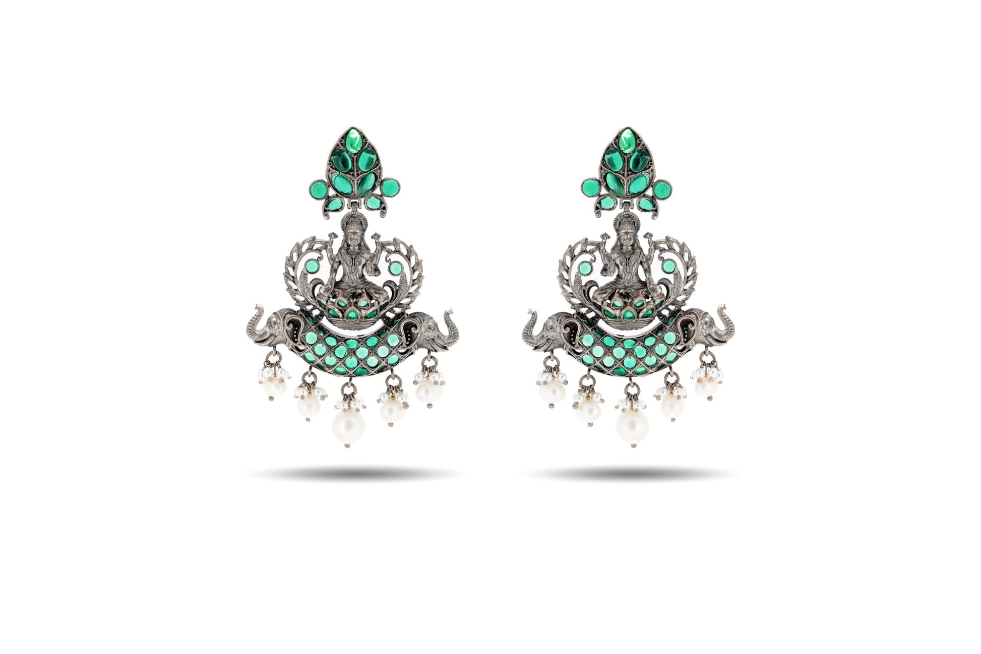 92.5 SILVER GREEN STONE LAXMI JI EARRING image 0